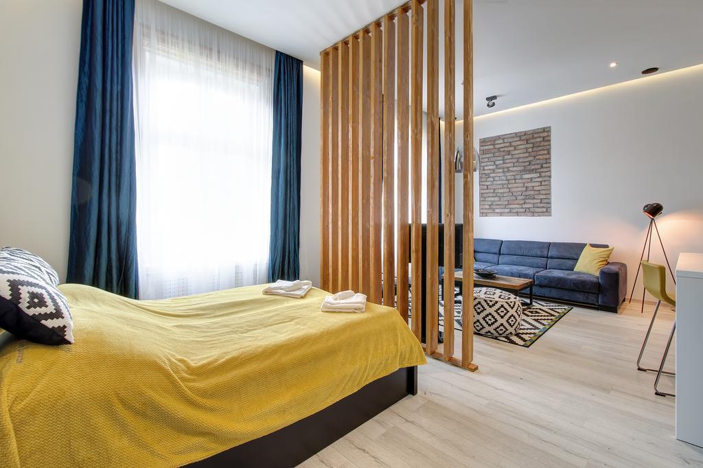 Luxury Apartment By Hi5 -Andrassy Suite Budapest Exteriör bild