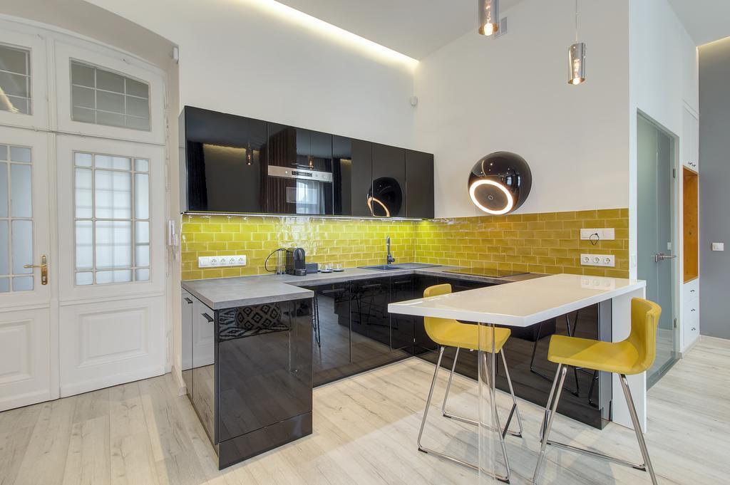 Luxury Apartment By Hi5 -Andrassy Suite Budapest Exteriör bild