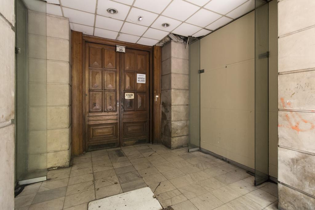 Luxury Apartment By Hi5 -Andrassy Suite Budapest Exteriör bild