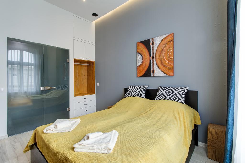 Luxury Apartment By Hi5 -Andrassy Suite Budapest Exteriör bild