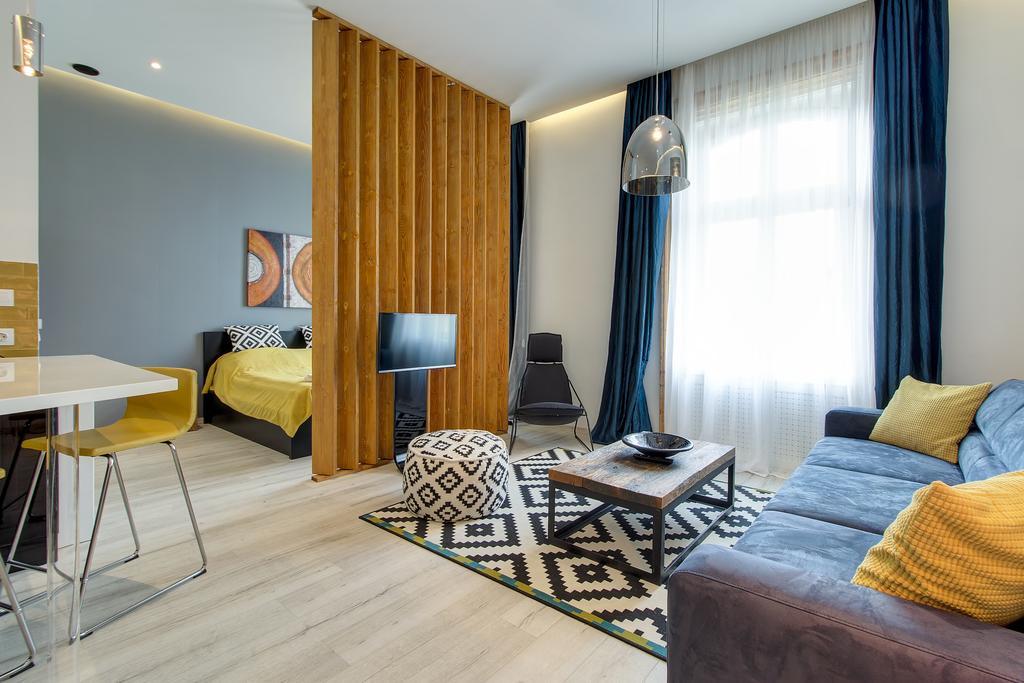Luxury Apartment By Hi5 -Andrassy Suite Budapest Exteriör bild