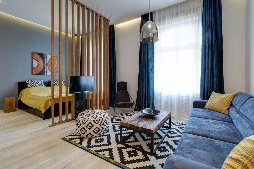 Luxury Apartment By Hi5 -Andrassy Suite Budapest Exteriör bild