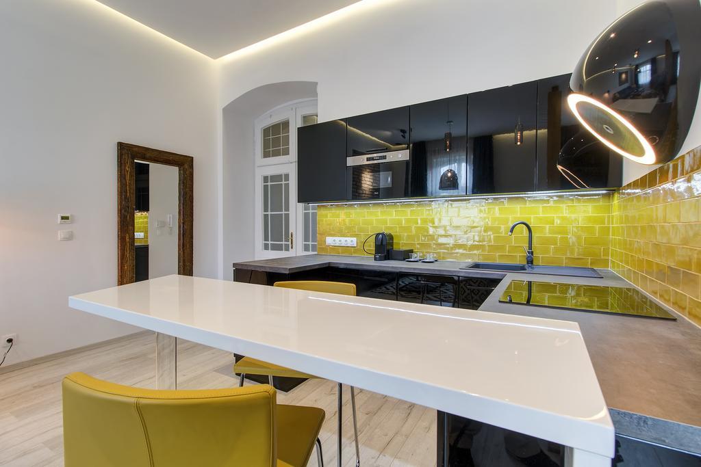 Luxury Apartment By Hi5 -Andrassy Suite Budapest Exteriör bild